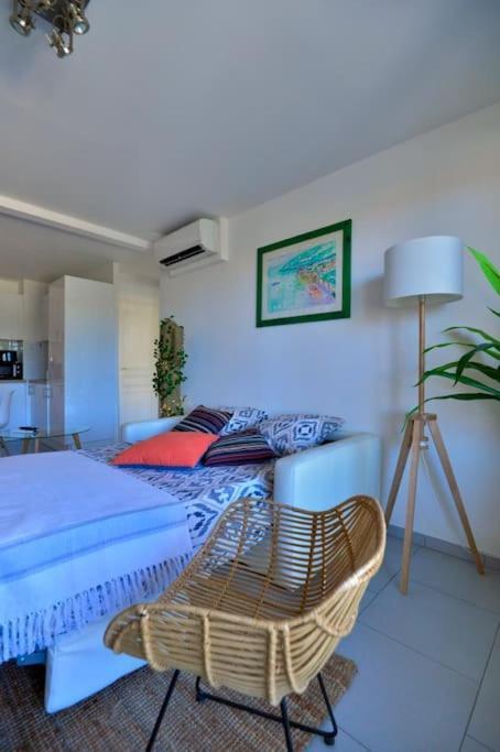 Beau 2P, Tres Equipe, Localisation Parfaite/Ac Apartment Вилафранк-сюр-Мер Екстериор снимка